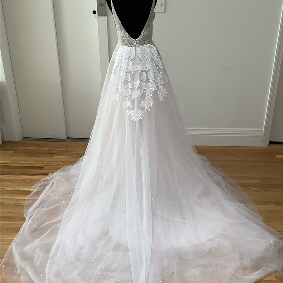 Fiona Blush by Hayley Paige - Picture 4 of 4